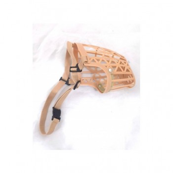 Pado Plastic Dog Muzzle ( Small ) Pado Plastic Dog Muzzle ( Small )