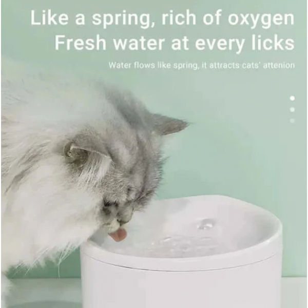 Automatic Cat Water Fountain 2.5L – Quiet Pet Water Dispenser for Cats, Dogs & Multiple Pets, Green