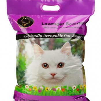 Golden Cat Cat Litter Bentonite Strong Clumping Lavender Scented 8kg x 4bag  ( Total 32 kg )