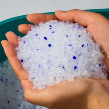 FURRY FRENZ CRYSTAL LITTER For All Your Pet Care Need 7 Litter ( 3 KG )