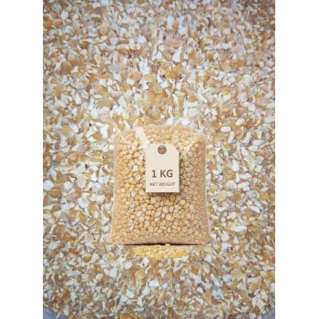 Premium Yellow Cracked Corn (Broken Corn) – 1kg Bag | High-Energy Feed for Chickens, Ducks, Turkeys, Pigeons, Doves, Parrots, Budgies, Finches, Wild Birds, Rabbits, Horses, Goats, Sheep, Cattle, Deer & Small Animals Premium Yellow Cracked Corn (Broken Corn) – 1kg Bag | High-Energy Feed for Chickens, Ducks, Turkeys, Pigeons, Doves, Parrots, Budgies, Finches, Wild Birds, Rabbits, Horses, Goats, Sheep, Cattle, Deer & Small Animals