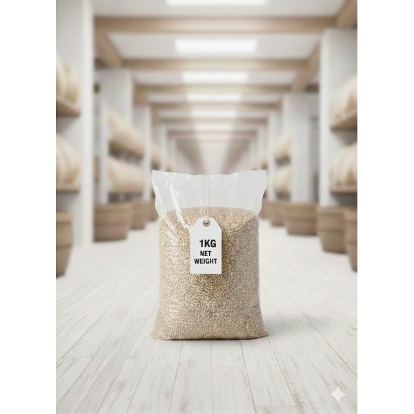 Premium Whole Barley – 1kg Bag | Natural Whole Grain Feed for Wild Birds, Poultry & Small Livestock | High-Energy, Nutrient-Rich Barley Seed