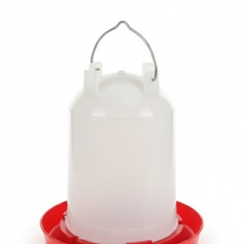 Plastic Poultry Waterer & Feeder – 2 Litre – Safe Anti-Drowning Design with Carry Handle – For Chicks, Ducks, Quail & Small Pets (22 × 22 × 25 cm)