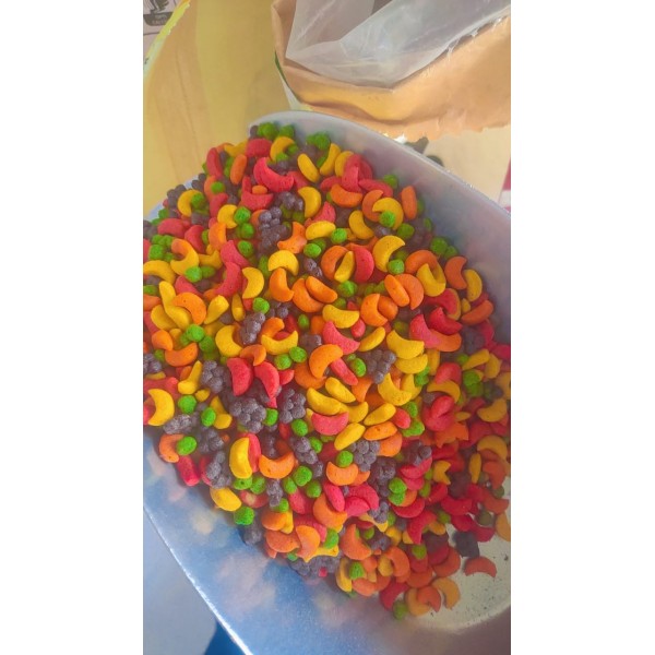 ZuPreem FruitBlend Flavor Bird Food Pellets, 20 kg – Complete & Balanced Daily Nutrition for Parrots, Conures, African Greys, Amazons & Macaws